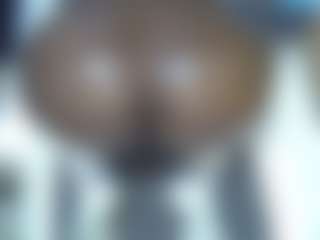 Live cam show with Shanlove - Ebony Fetish on Hubzter Live