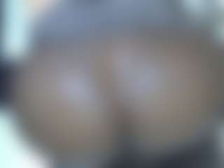 Shanlove's Live Sex Cam Show