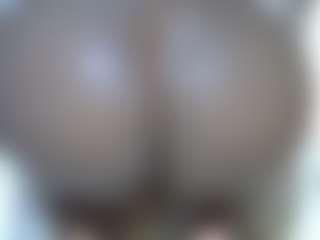 Live cam show with Shanlove - Spank Black on live.xbliss.ai