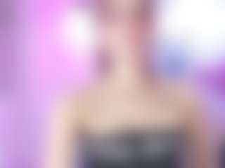 Live cam show with TamaraGrays - Smoking on Camsoda