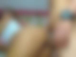 Live cam show with kelvin-jhoseth - Bedroom on WildCum