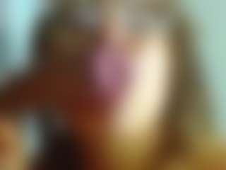 Spettacolo in cam dal vivo con kelvin-jhoseth - Brown Eyes su Camsoda