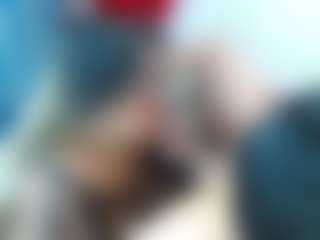 Live cam show with kelvin-jhoseth - Facial on Gym Cam Girls