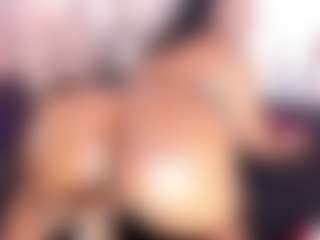 Live cam show with KiimLogan - Dildo on xDating