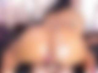 Live cam show with KiimLogan - Hairy Pussy on milfzrlive.com