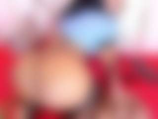Live cam show with KiimLogan - Ebony on Uber Horny | colombia