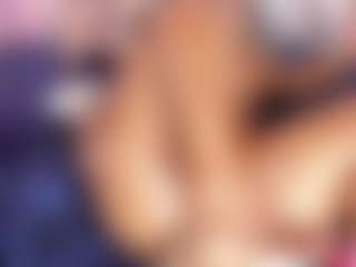 KiimLogan's Live Sex Cam Show