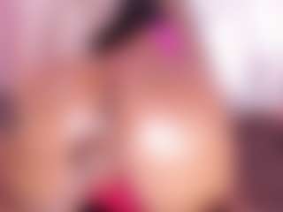Live cam show with KiimLogan - Squirt on Dare Cams
