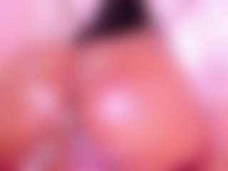 KiimLogan's Live Sex Cam Show