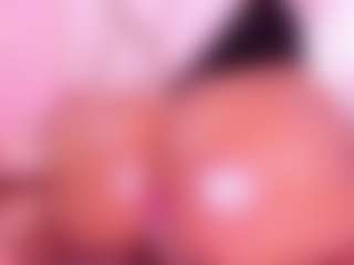 KiimLogan's Live Sex Cam Show