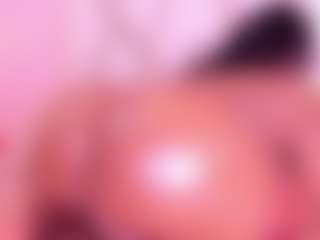 KiimLogan's Live Sex Cam Show