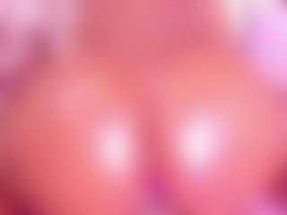 KiimLogan's Live Sex Cam Show