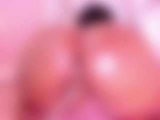 KiimLogan's Live Sex Cam Show
