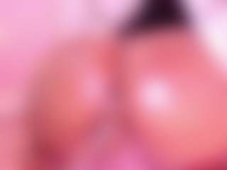 KiimLogan's Live Sex Cam Show