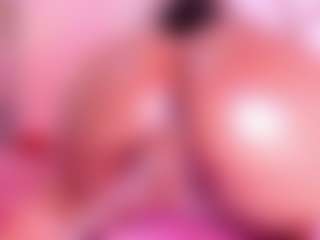 KiimLogan's Live Sex Cam Show
