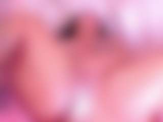 KiimLogan's Live Sex Cam Show