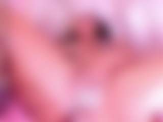 KiimLogan's Live Sex Cam Show