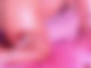KiimLogan's Live Sex Cam Show