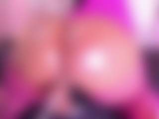 KiimLogan's Live Sex Cam Show