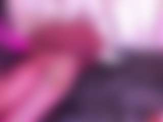 KiimLogan's Live Sex Cam Show