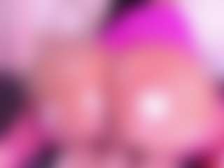 KiimLogan's Live Sex Cam Show