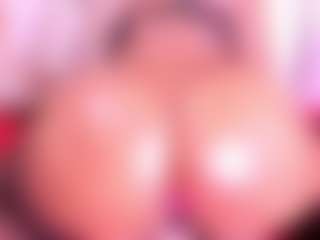 Live cam show with KiimLogan - Creamy on Camsoda Late Night