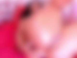 KiimLogan's Live Sex Cam Show