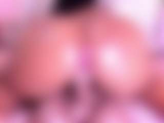KiimLogan's Live Sex Cam Show