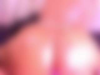 KiimLogan's Live Sex Cam Show