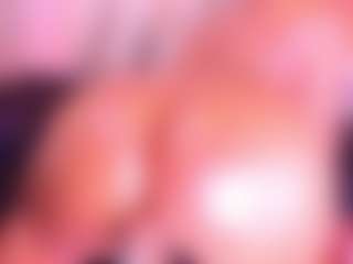 KiimLogan's Live Sex Cam Show