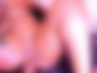 Live cam show with KiimLogan - Full Nudity on Camsoda