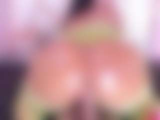 KiimLogan's Live Sex Cam Show