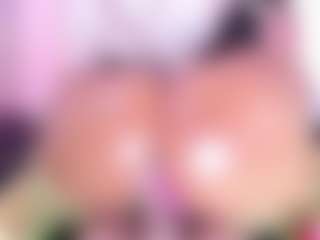 KiimLogan's Live Sex Cam Show