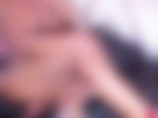 KiimLogan's Live Sex Cam Show