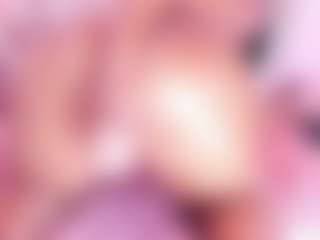 Live cam show with KiimLogan - Lingerie on Streamer API