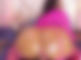 KiimLogan's Live Sex Cam Show