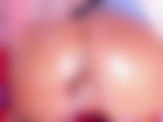 KiimLogan's Live Sex Cam Show