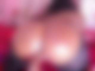 KiimLogan's Live Sex Cam Show