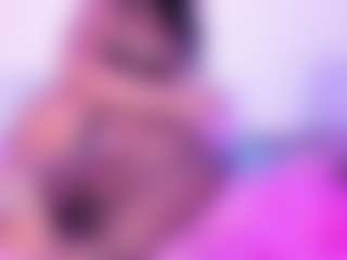 KiimLogan's Live Sex Cam Show