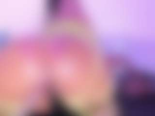 KiimLogan's Live Sex Cam Show