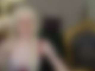 Cassy054's Live Sex Cam Show