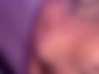 Live cam show with imrebecca - Tokenkeno on dropp.cam