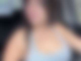 Live cam show with imrebecca - Gamer Black on Stripli.com
