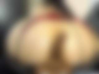MartinaMadisson's Live Sex Cam Show