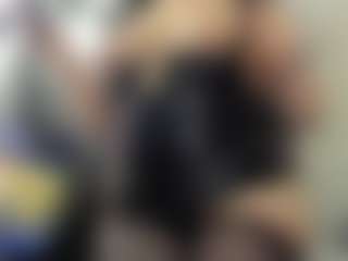 MartinaMadisson's Live Sex Cam Show