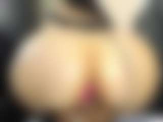 MartinaMadisson's Live Sex Cam Show