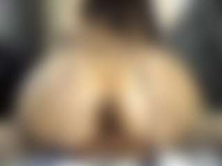 MartinaMadisson's Live Sex Cam Show