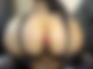 MartinaMadisson's Live Sex Cam Show