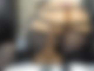 Live cam show with MartinaMadisson - Solo on Camiplay Live