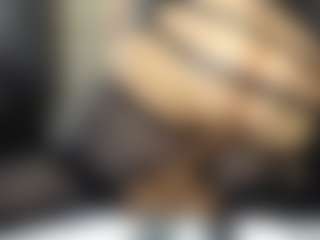 Live cam show with MartinaMadisson - Bedroom on Gym Cam Girls